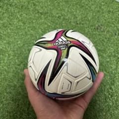 adidas CONEXT 21 ミニ サッカーボールのサムネイル