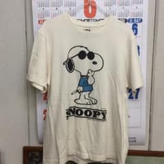 スヌーピー Tシャツ UNIQLOのサムネイル