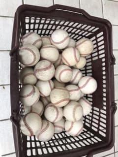 野球 硬式ボールのサムネイル