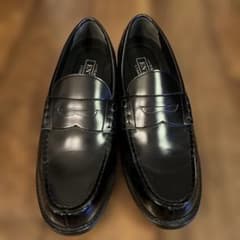 《美品》G.T.HAWKINS ENTRY 黒ローファー EEE 27のサムネイル