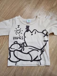 子ども服のサムネイル