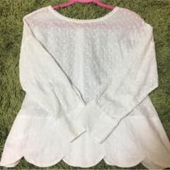 刺繍ブラウスのサムネイル