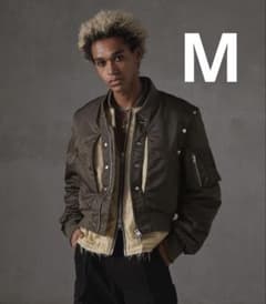 【GRANCY】カーキ Volume Layered Design MA-1のサムネイル