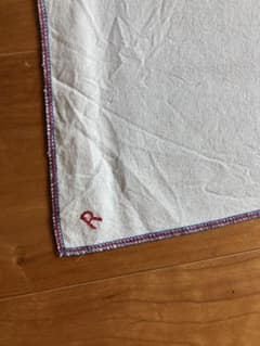 45rpm 大判風呂敷　Rの刺繍のサムネイル
