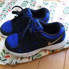 ayasaya様専用NIKE スニーカー ☆キッズ size18センチ☆のサムネイル