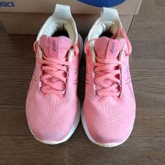 ASICS ゲルニンバススニーカーのサムネイル
