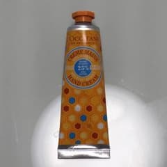 ロクシタン ハンドクリームのサムネイル