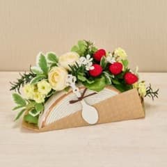 【新品】いちご 造花アレンジメント 白樺ベース カフェ風のサムネイル