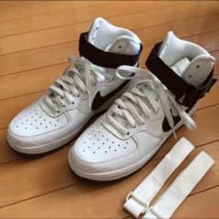 新品  NIKE AIR  FORCE  1  HI  RETROのサムネイル