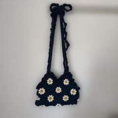 ハンドメイド 編み物　かぎ針編み　花モチーフ グラニー　ショルダー　バッグのサムネイル