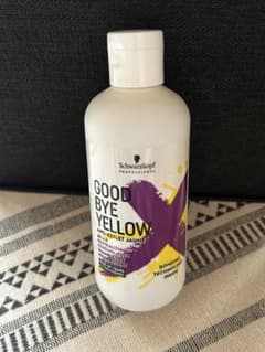 Schwarzkopf GOOD BYE YELLOW カラーシャンプーのサムネイル