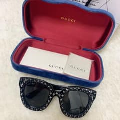 GUCCI スター付きサングラスのサムネイル