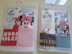 Disney baby お食事エプロン 4枚セットのサムネイル