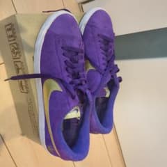 28cm NIKE テニスクラシック サンフレッチェ パープル×ゴールドのサムネイル