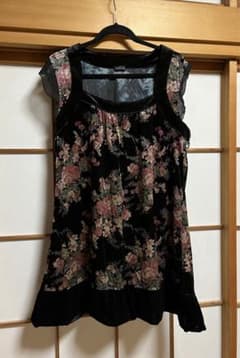 ◆LL◆ベルベット花柄チュニック　ブラック系のサムネイル