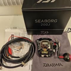 Daiwa 20 SEABORG 200J 電動リール - メルカリ