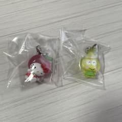 サンリオキャラクターズ くだものめじるしアクセサリー 2セットのサムネイル