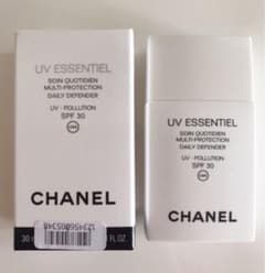 【新品未使用】CHANELシャネル　日焼け止め　UVクリームのサムネイル