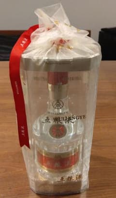 WULIANGYE 白酒 五粮液 500ml 52% 中国酒 高級バイチュウ WULIANGYE 白酒 五粮液 500ml 52% 中国酒 高級バイチュウ - メルカリ