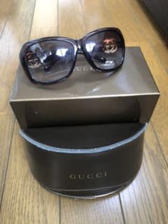 GUCCIサングラスのサムネイル