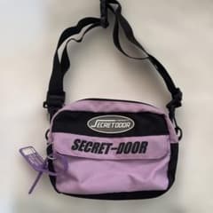 SECRET DOOR ショルダーバッグ 紫/黒 ウエストポーチ2wayのサムネイル