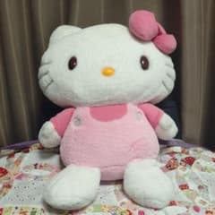 ハローキテイ　特大ぬいぐるみ（身長約60cm）のサムネイル