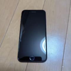 【ジャンク】iPhone SE 第2世代 ブラック 64 GB　SIMフリーのサムネイル