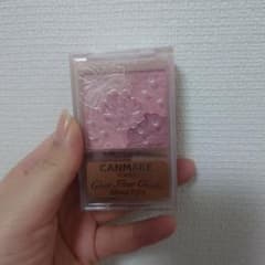 CANMAKE Glow Fleur Cheeks B02のサムネイル
