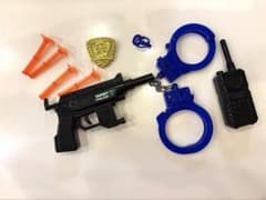 ポリスごっこ おもちゃセット 警察官なりきりのサムネイル