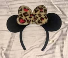 ディズニー カチューシャ ヒョウ柄 レオパード ピンクのサムネイル