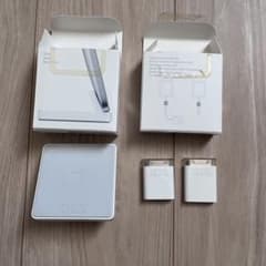 iPad Dock、Camera Connection kitのサムネイル