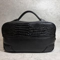 池田工芸 クロコダイル バディボストンバッグ JRA レザー ブラック 池田工芸 クロコダイル バディボストンバッグ JRA レザー 黒 - メルカリ