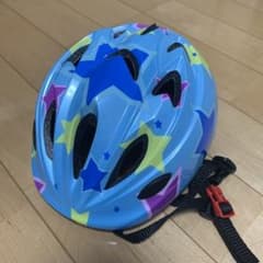 子供用ヘルメットのサムネイル