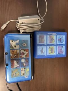 3DS 본체 + 순정 충전기 + 카세트 다수
