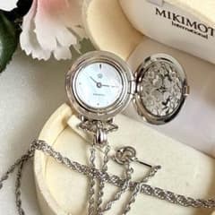 稼働★MIKIMOTO すかし柄 ペンダントウォッチ シェル文字盤 SV925 稼働☆MIKIMOTO すかし柄 ペンダントウォッチ シェル文字盤 SV925