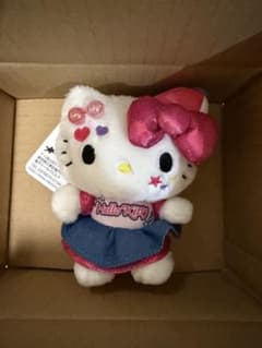 サンリオ　ビビッドキャップY2K ハローキティ ぬいぐるみマスコット kitty