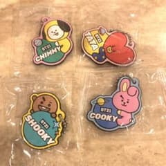 BT21 くら寿司　ラバーマスコット　キーホルダー　Tata cookyのサムネイル