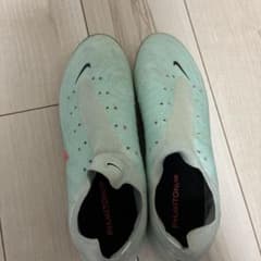 NIKE PHANTOM GX サッカースパイクのサムネイル