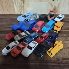 新品　お得　トミカ20台＋ポケットトミカ7台 トミカまとめ売り ポケットトミカ等 ミニミニカー 20台セット まとめ売り - メルカリ