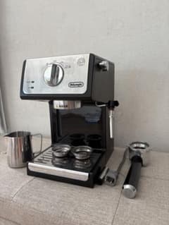 DeLonghi エスプレッソマシン ECP3220J-BK セット 値下可DeLonghi エスプレッソ・カプチーノメーカー ECP3220J-BK - メルカリ