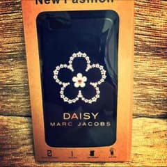 MARC JACOBS iphone6sのサムネイル