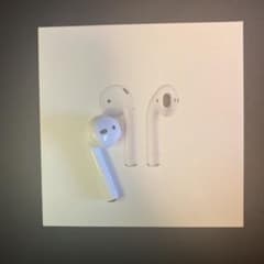 Apple AirPods 第一世代 左のサムネイル
