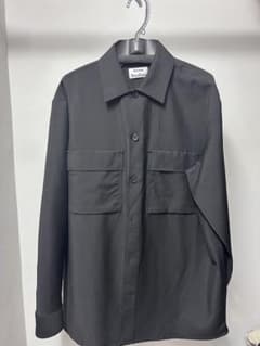 Acne Studios ブラック長袖シャツ サイズ44のサムネイル