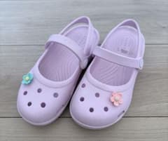 crocs キッズ C13 19cm 子供　クロックスのサムネイル