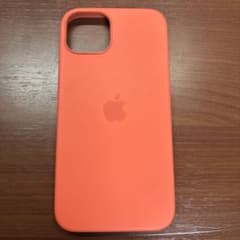 iPhone13 純正シリコンケース　オレンジのサムネイル