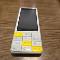 美品 au INFOBAR 最終価格のサムネイル