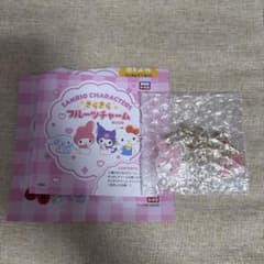 サンリオ　きらきら　フルーツチャーム　マイメロのサムネイル