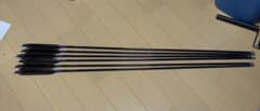 美品　カーボン　矢　雷槌　80式　105cmのサムネイル