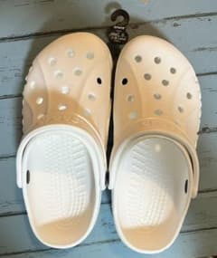クロックス サンダル　最終価格のサムネイル
