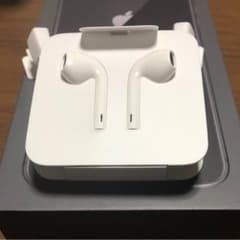 iPhone7 イヤホン 純正品のサムネイル